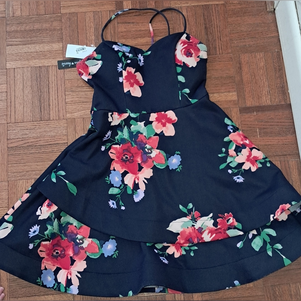 Sequined Hearts Floral Fit & Flare Dress – Size 5 – Navy with Pink Floral – NWT